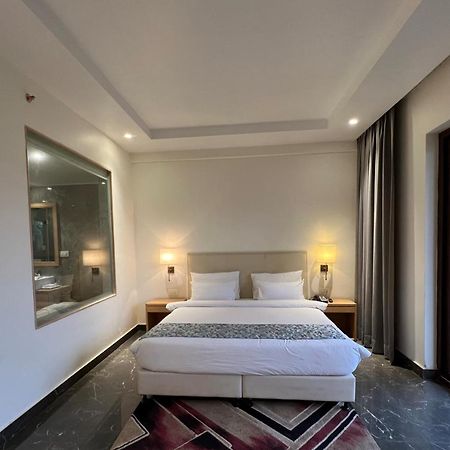 Parklane Resort Dhanbād Exterior foto